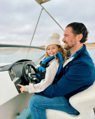Set sail on a Father's Day adventure at Mission Bay! 🚤 

Whether you're the captain of the ship or the king of dad jokes, today's perfect for making waves (and memories) with your little first mate. Here’s to dads who make every day smooth sailing! ⚓️ 

#DiscoverMissionBay #DadsDayOut 

📸  @rosiemaxhimer
📍 @actionsportrentals